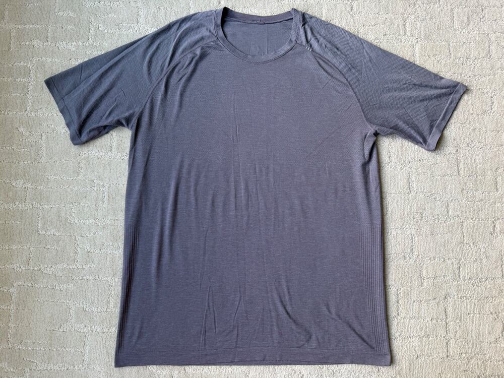 Lululemon Metal Vent Tech Short Sleeve Shirt 2.0 Rhino Gray Dusky Lavender